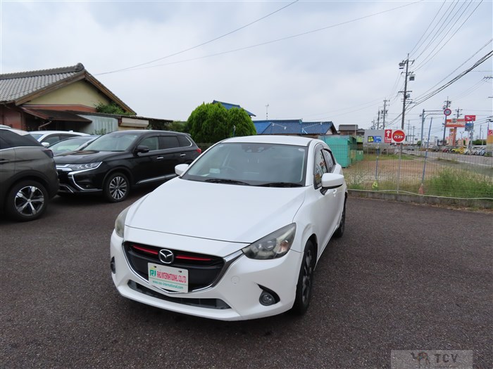 2014 Mazda Demio