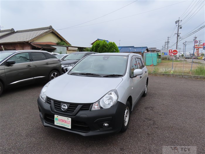 2019 Nissan AD