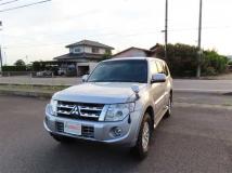 2012 Mitsubishi Pajero