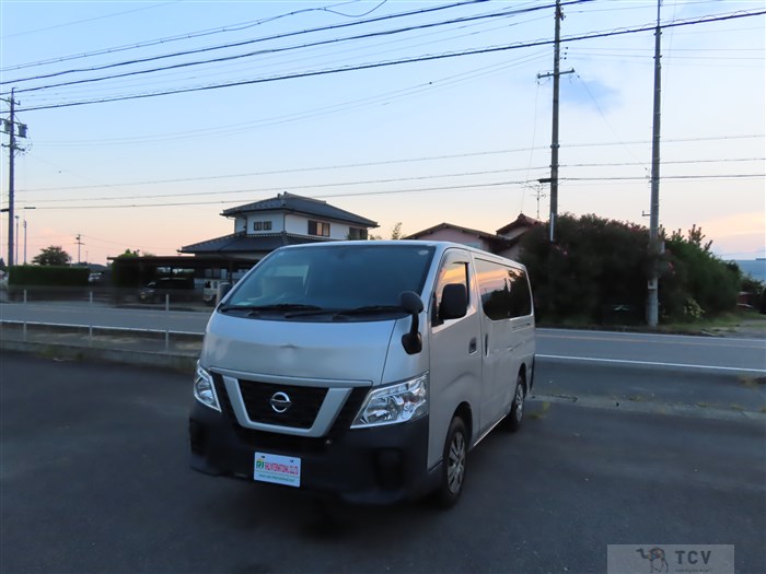 2020 Nissan NV350 Caravan