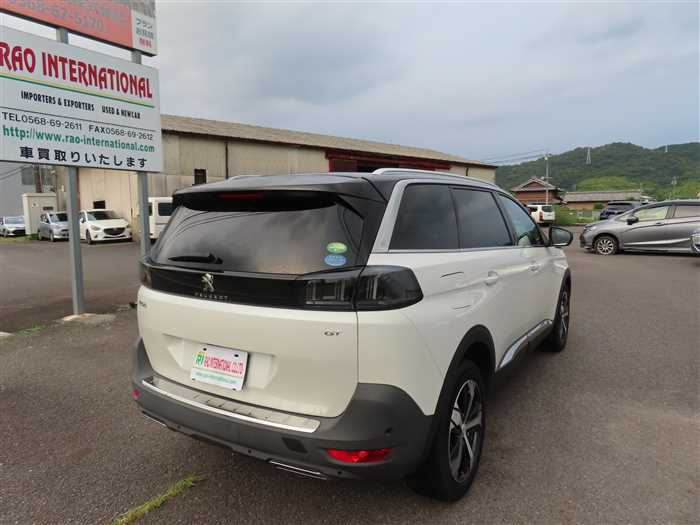 Peugeot 5008 2021 photo 4