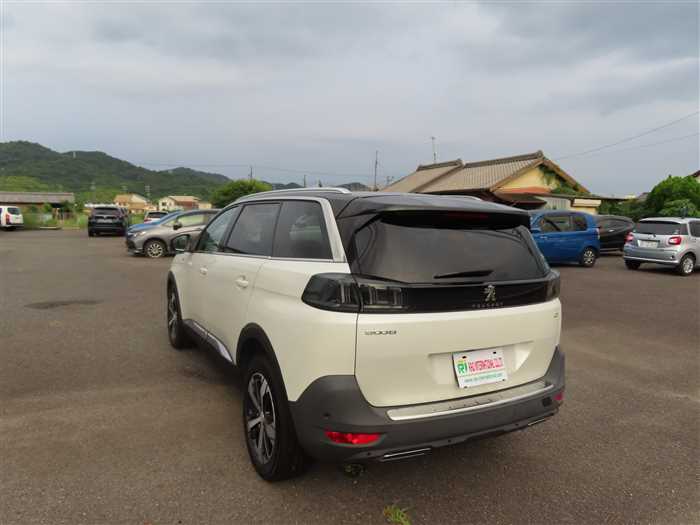 Peugeot 5008 2021 photo 5