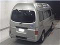 2005 Nissan Caravan Bus