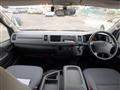 2007 Toyota Hiace Commuter