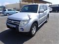 2007 Mitsubishi Pajero