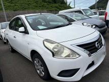 2015 Nissan Tiida Latio