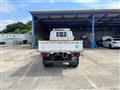 2001 Isuzu Elf