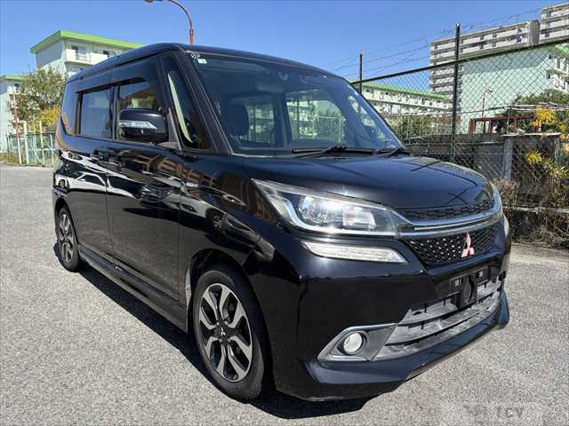2016 Mitsubishi Delica D2