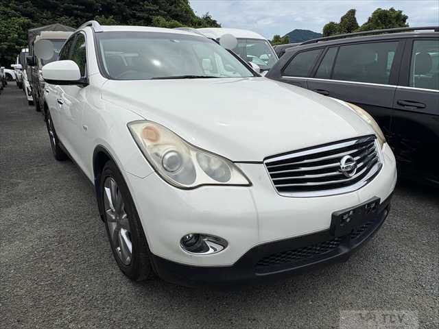 2011 Nissan SKYLINE CROSSOVER