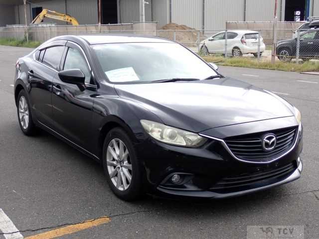 2013 Mazda Atenza