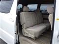 2003 Toyota Alphard