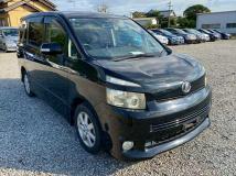 2008 Toyota Voxy