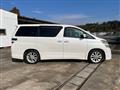 2009 Toyota Vellfire