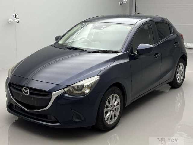 2015 Mazda Demio