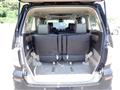 2004 Toyota Alphard