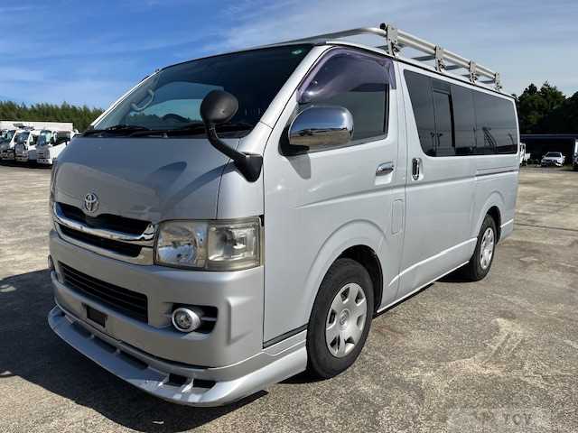 2009 Toyota Hiace Van