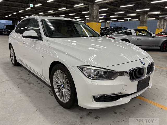 2012 BMW 3 Series
