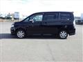 2007 Toyota Voxy