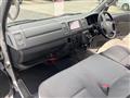 2009 Toyota Hiace Van