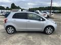 2006 Toyota Vitz