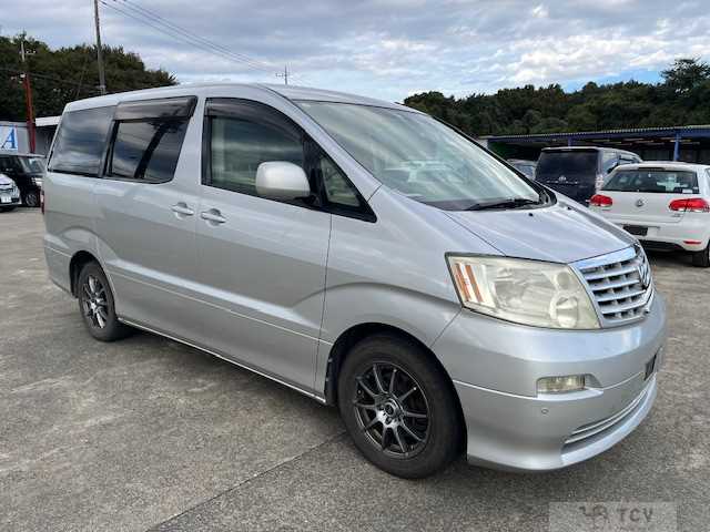 2004 Toyota Alphard