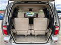 2004 Toyota Alphard