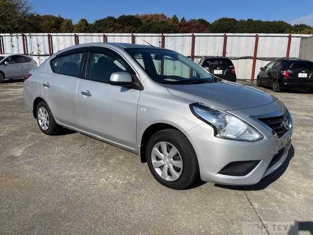 2016 Nissan Tiida Latio