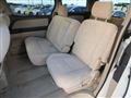 2005 Toyota Alphard