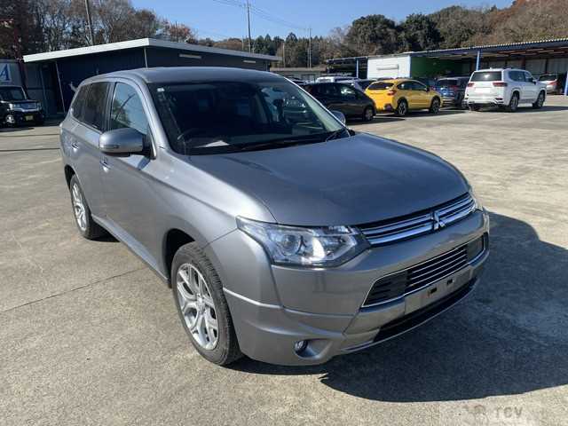 2013 Mitsubishi OUTLANDER PHEV