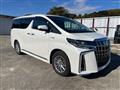 2019 Toyota Alphard Hybrid