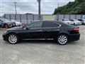 2010 Lexus LS