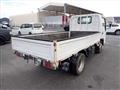 2004 Isuzu Elf