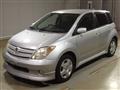 2004 Toyota IST