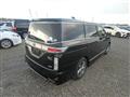 2013 Nissan Elgrand
