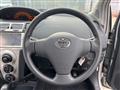 2009 Toyota Vitz