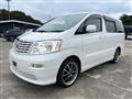 2004 Toyota Alphard
