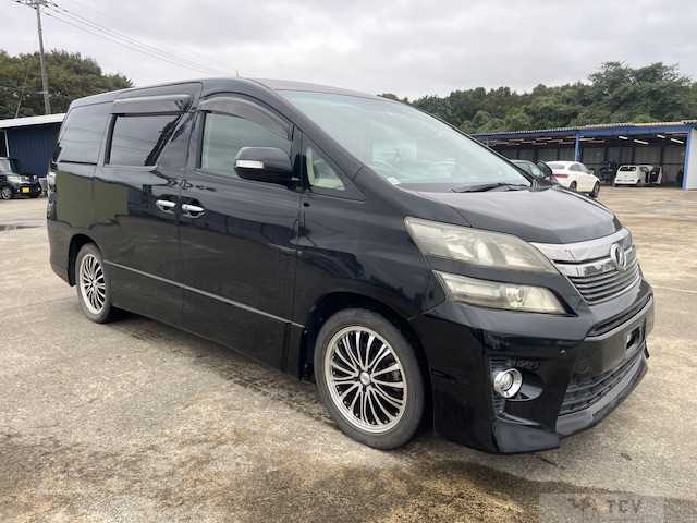 2012 Toyota Vellfire