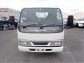 2004 Isuzu Elf