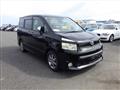 Toyota/Voxy