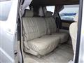 2004 Toyota Alphard