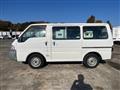 2004 Nissan Vanette Van