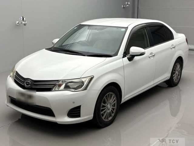 2013 Toyota Corolla Axio