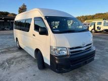 2013 Toyota Hiace Commuter