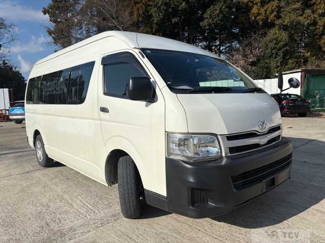 2013 Toyota Hiace Commuter