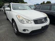 2011 Nissan SKYLINE CROSSOVER