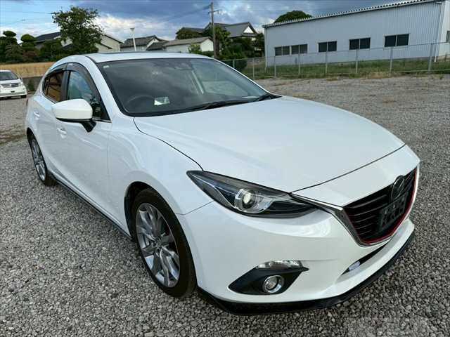 2015 Mazda Axela Sport