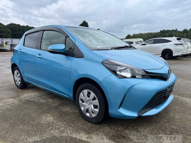 2016 Toyota Vitz