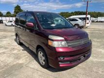 2006 Toyota Voxy