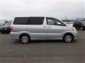 2004 Toyota Alphard