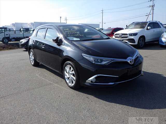 2016 Toyota Auris